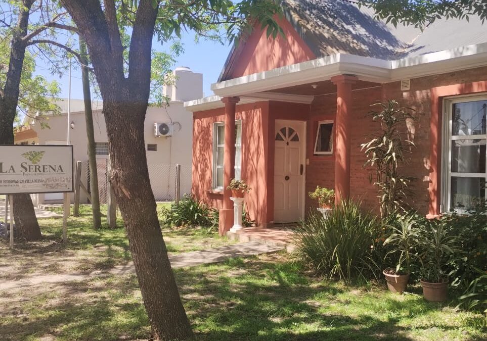 Bungalows La Serena ★